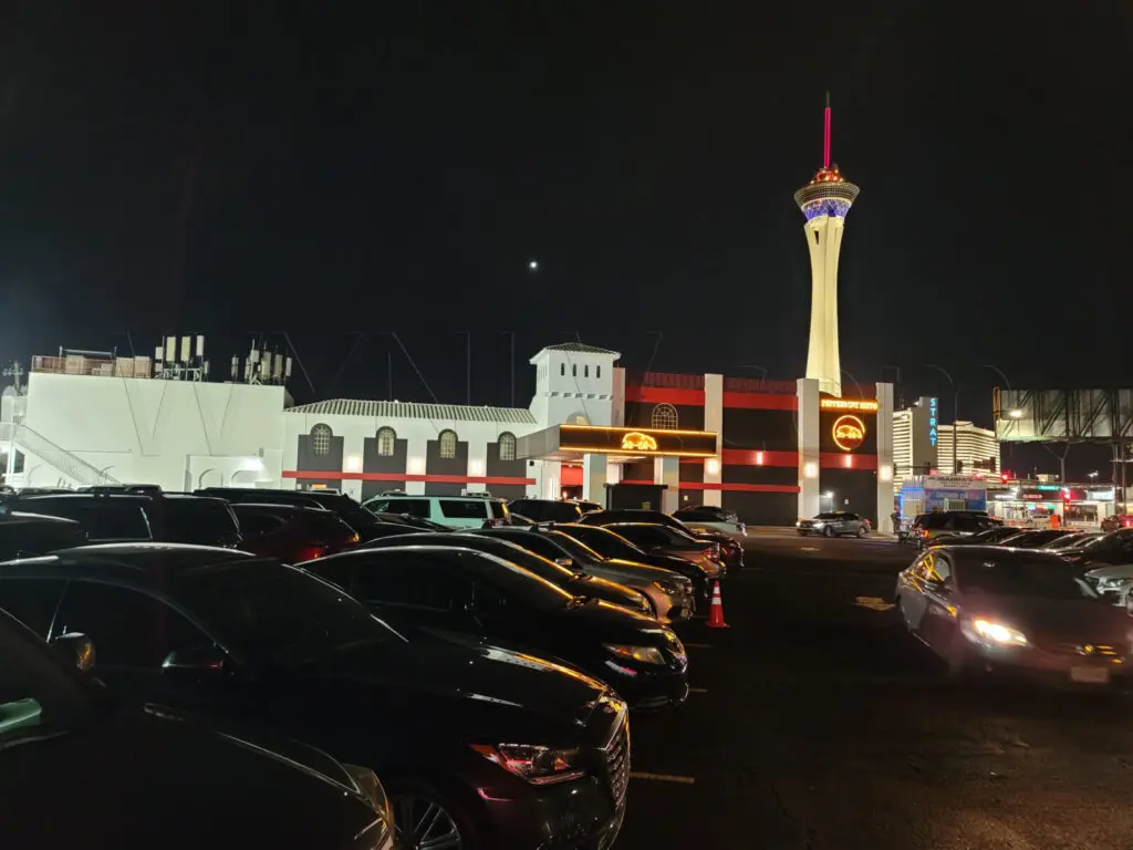 Exterior shot of Peppermint Hippo with Stratosphere in the background